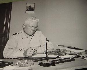 LEGION SBA QUARTIER VIENOT  1 ER REI LE COLONEL THOMA S